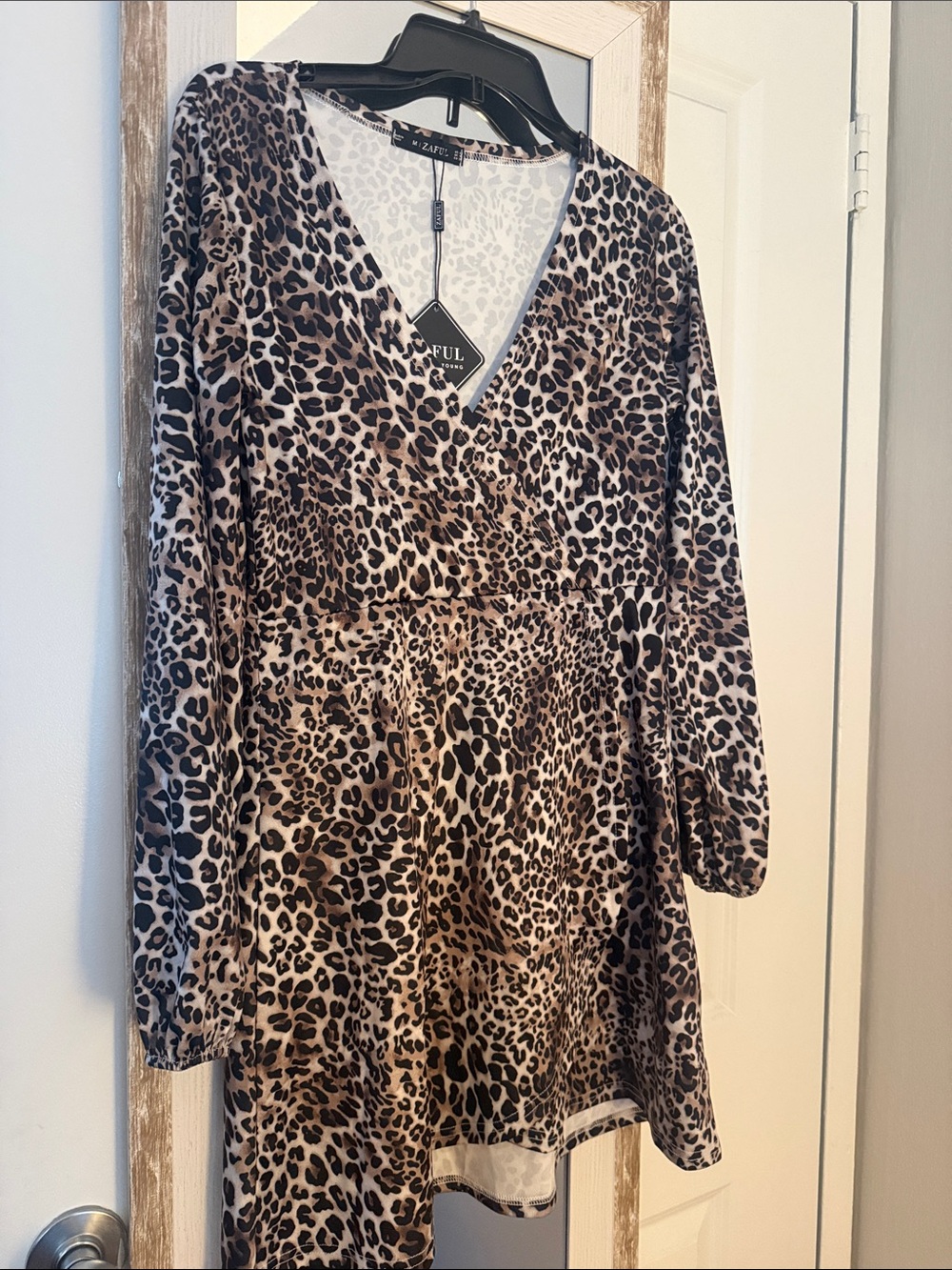 Zaful Leopard Print V-Neck Long Sleeve Dress - Brown Black